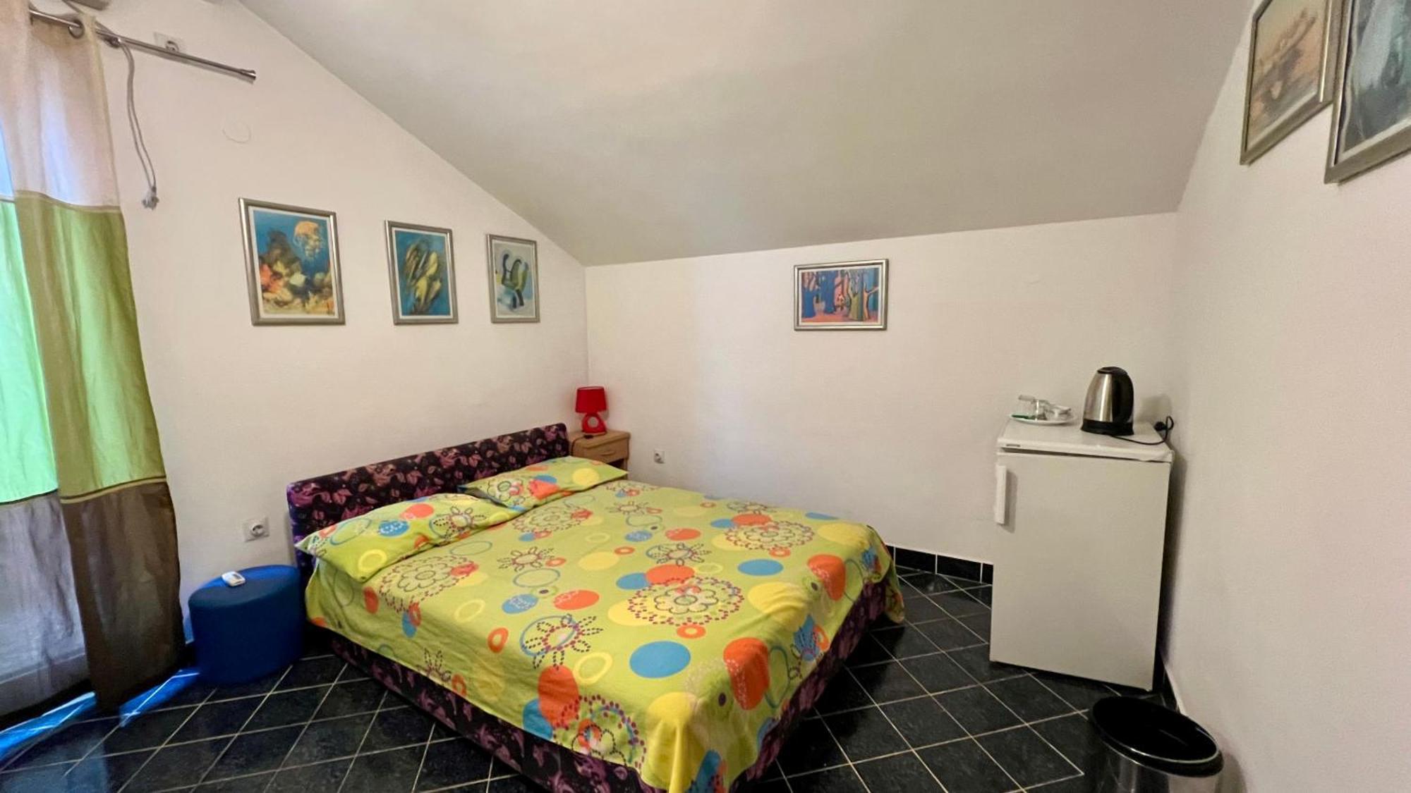 Apartments Holiday Budva Exterior photo