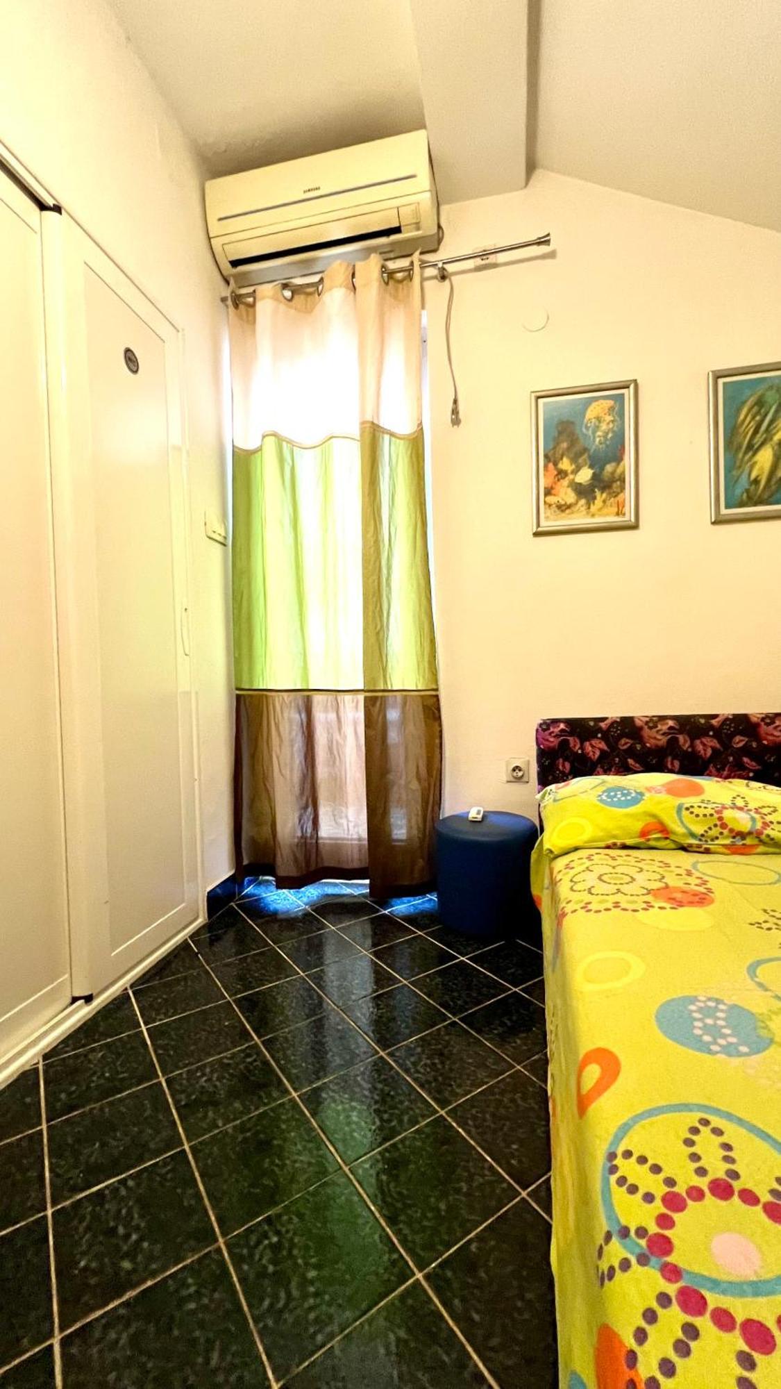 Apartments Holiday Budva Room photo