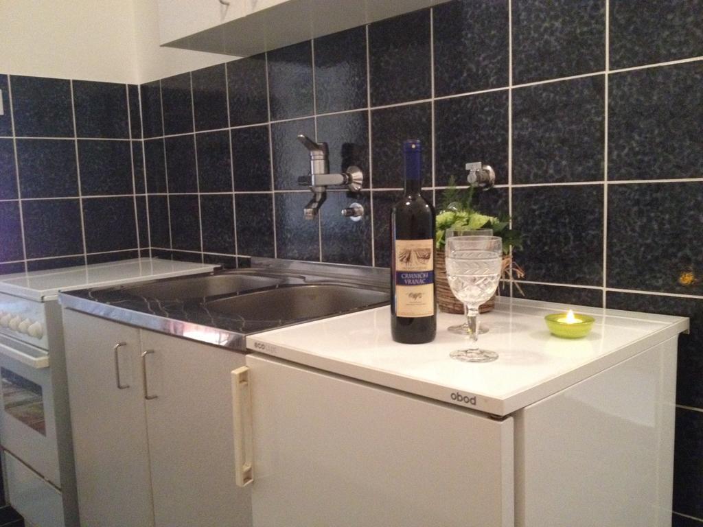 Apartments Holiday Budva Room photo
