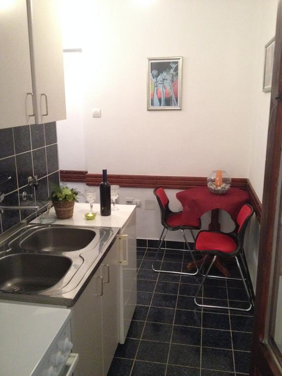 Apartments Holiday Budva Room photo